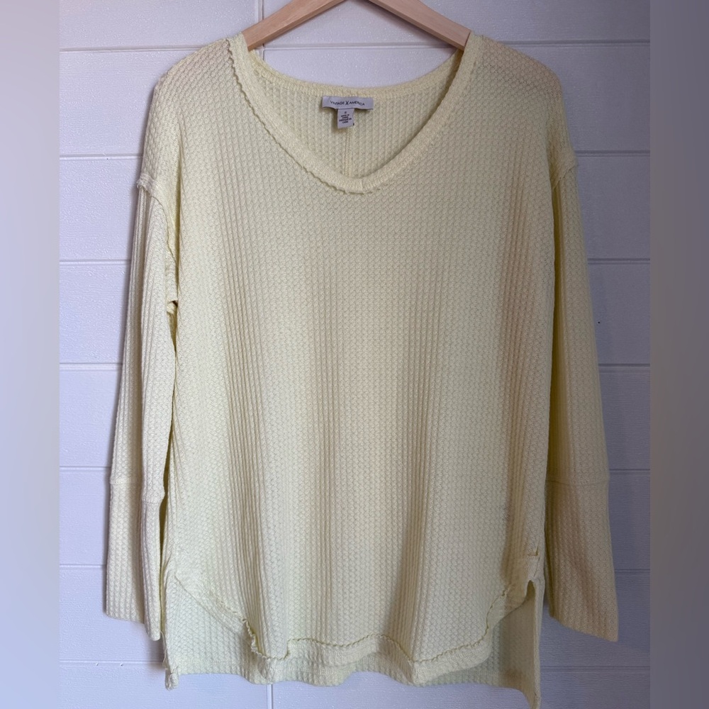 VINTAGE AMERICA Soft Scoop Neck Split Seam Textured Tunic Yellow Size Small